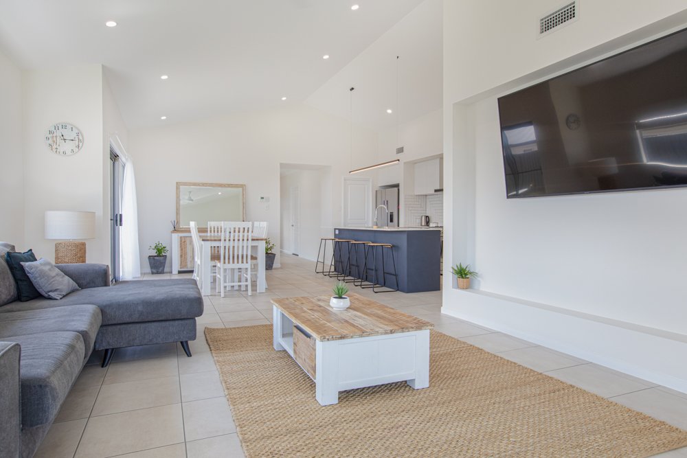 10 Marika Street LOCHINVAR 17