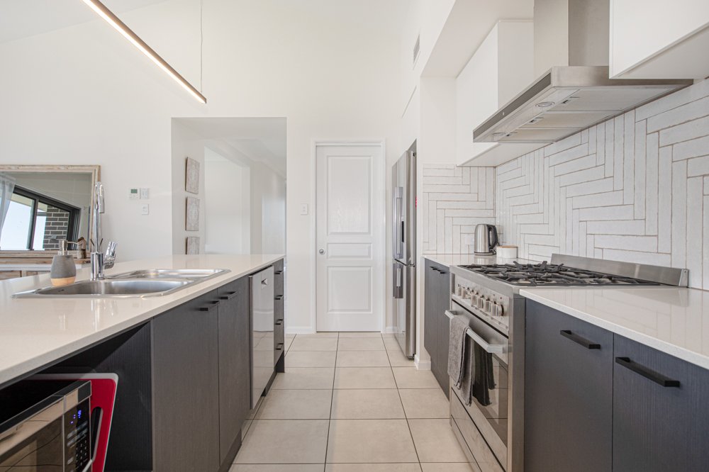 10 Marika Street LOCHINVAR 19