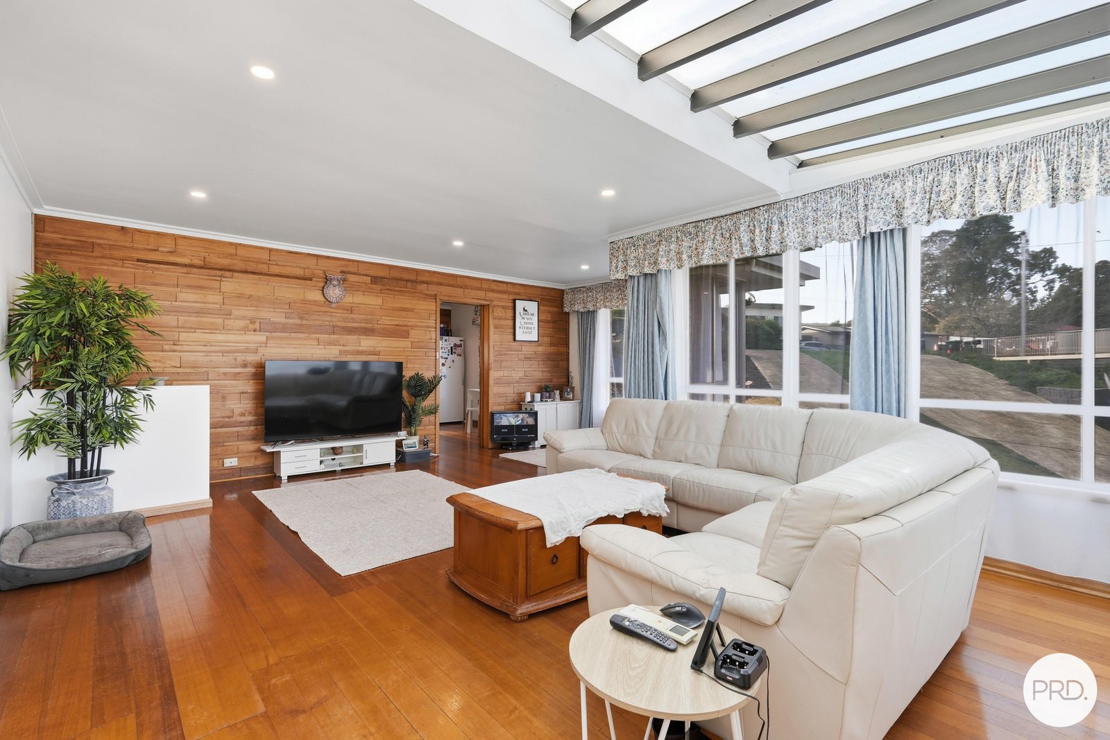 10 Maritana Place BERRIEDALE 4