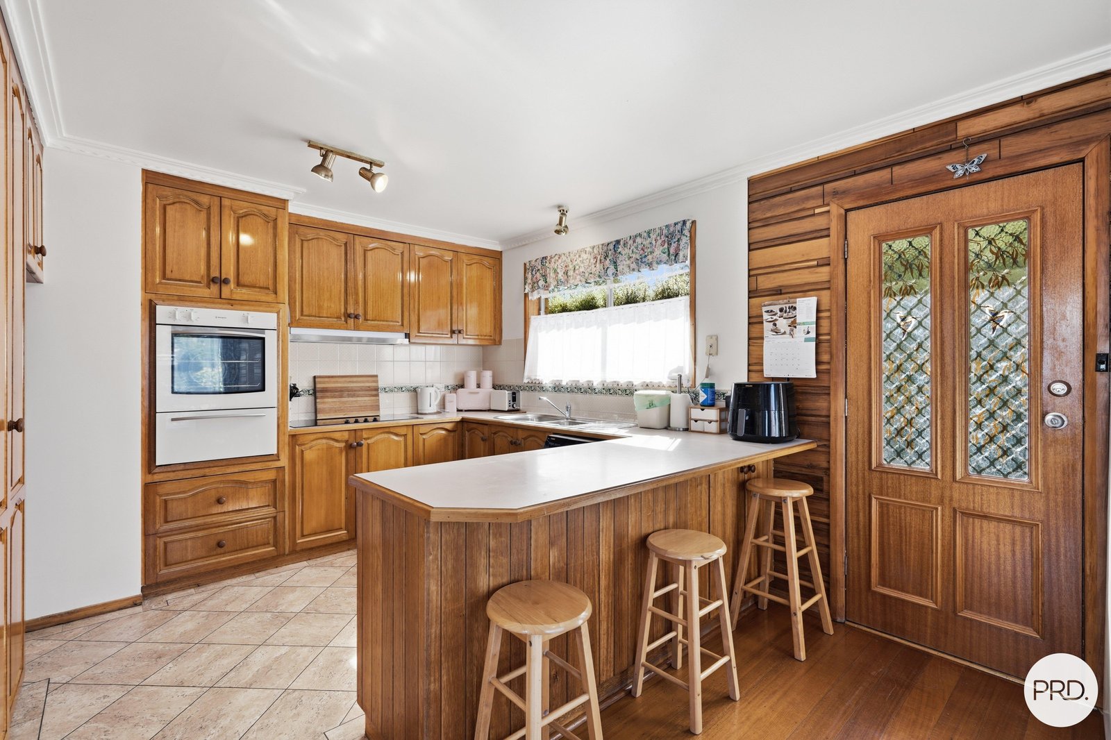 10 Maritana Place BERRIEDALE 6