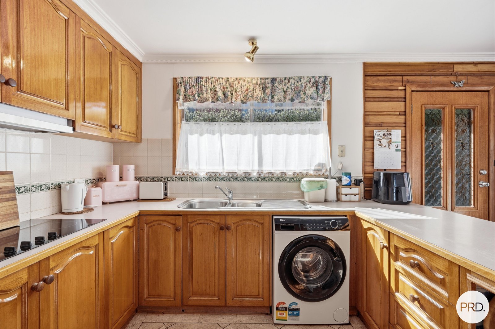 10 Maritana Place BERRIEDALE 7