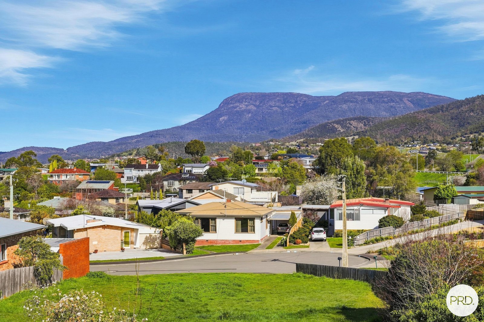 10 Maritana Place BERRIEDALE 33