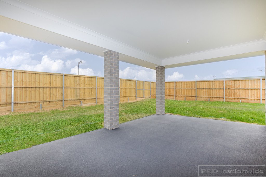 10 Marjoram Street CHISHOLM 6
