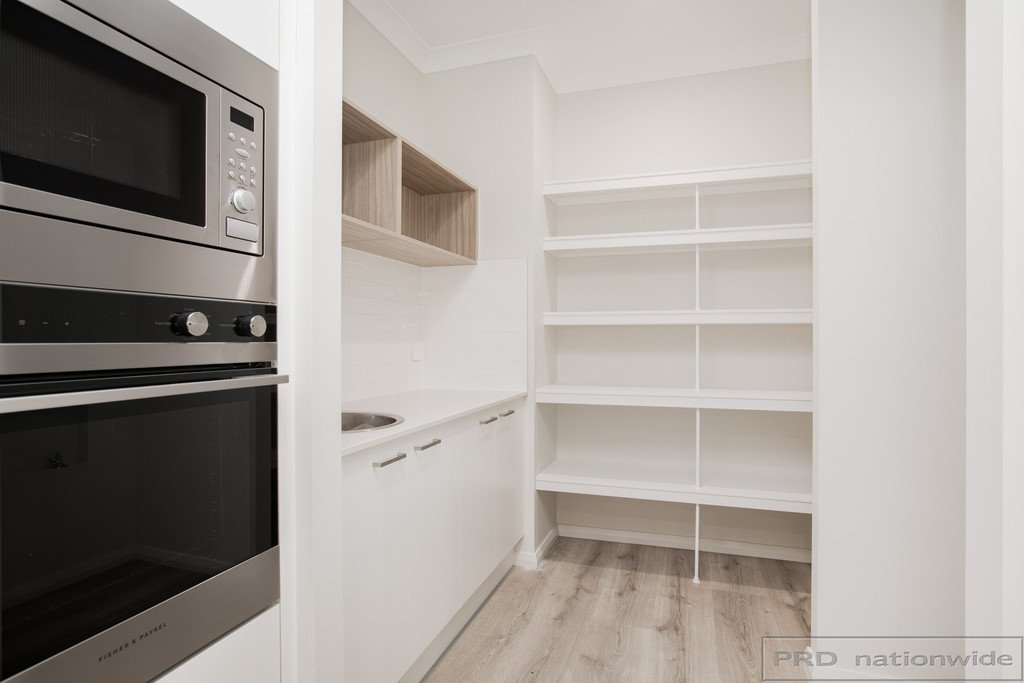 10 Marjoram Street CHISHOLM 12