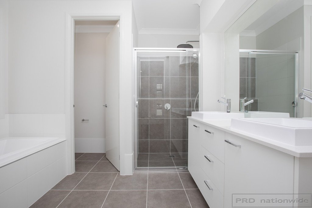 10 Marjoram Street CHISHOLM 15