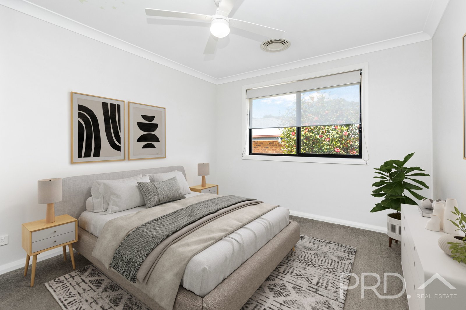 10 Maroo Street TUMUT 9