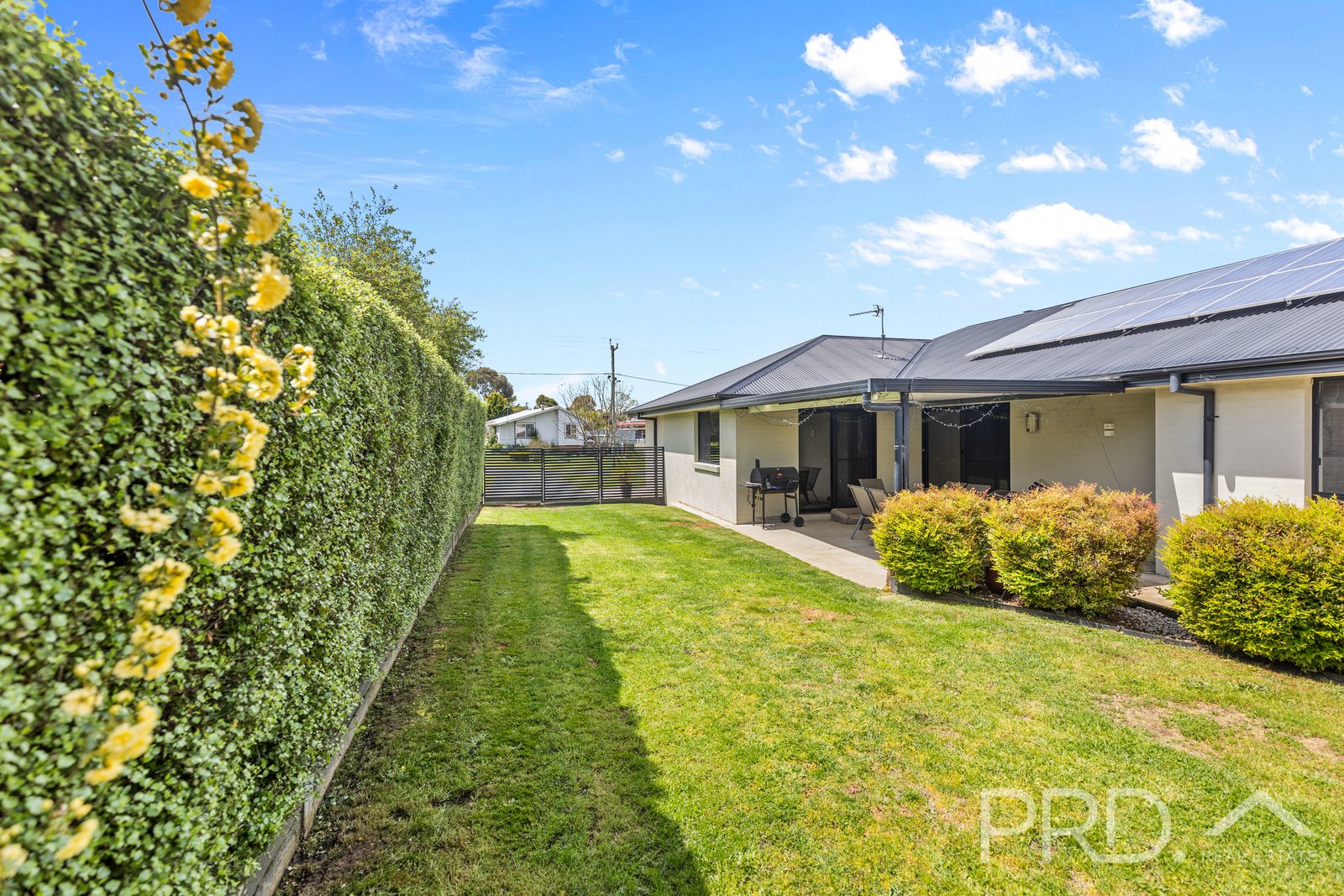 10 Maroo Street TUMUT 18