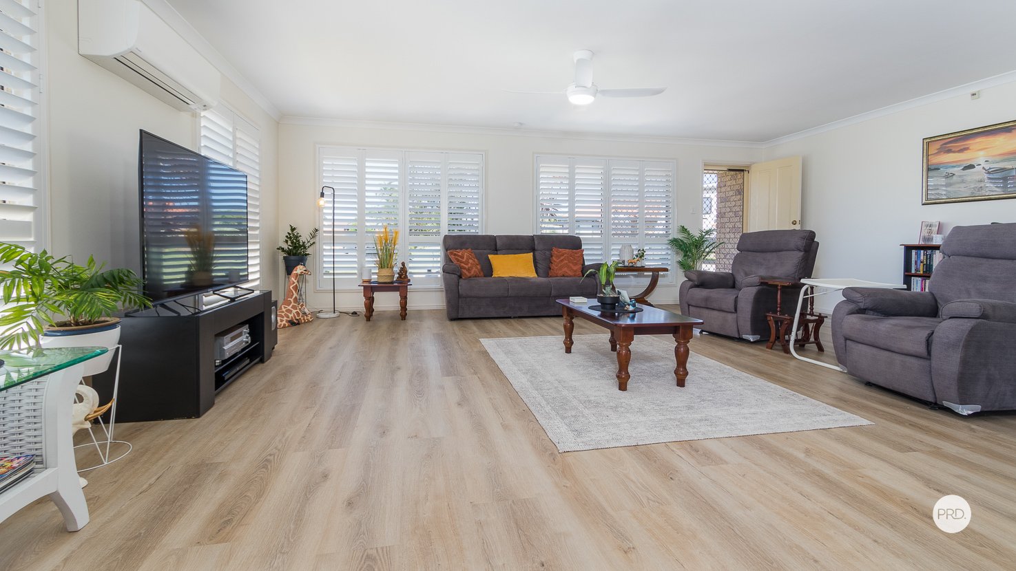 10 MASHIE Place REDLAND BAY 20