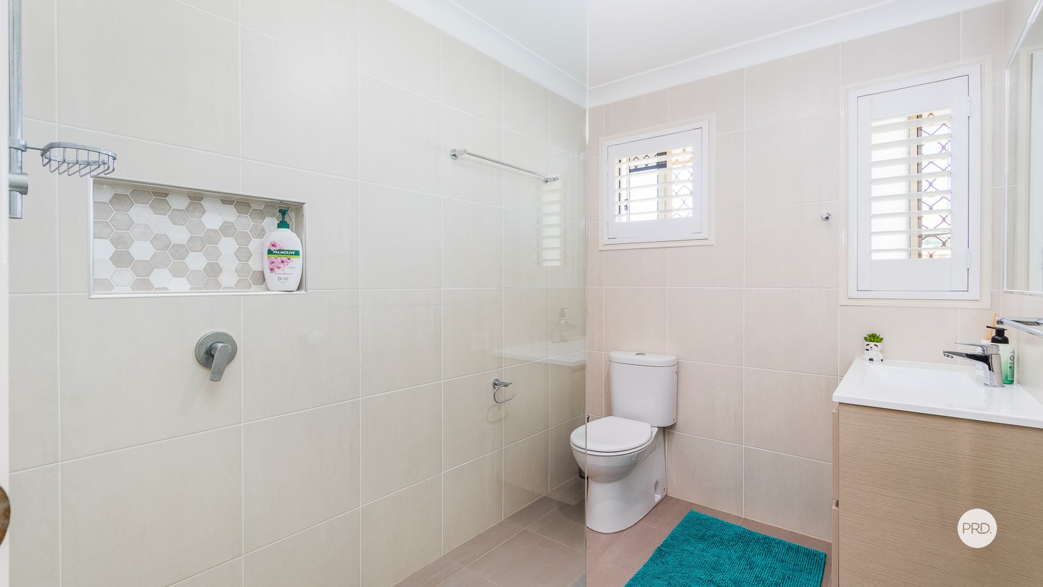 10 MASHIE Place REDLAND BAY 27