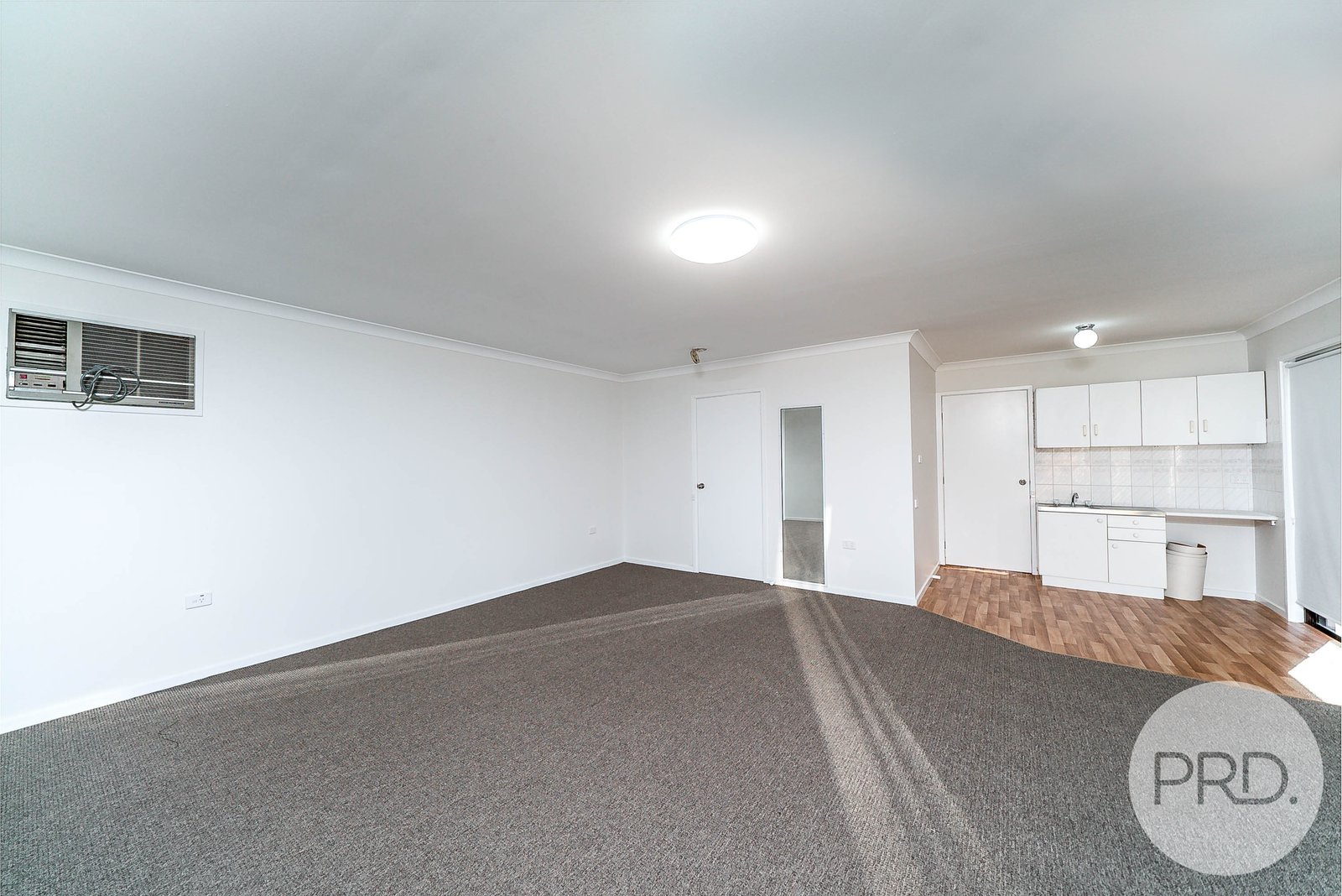 10 Mason Street WAGGA WAGGA 8