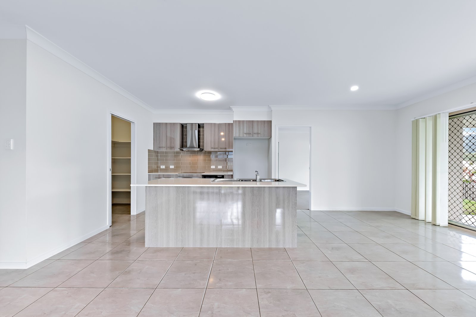 10 Masthead Road CANNON VALLEY 6