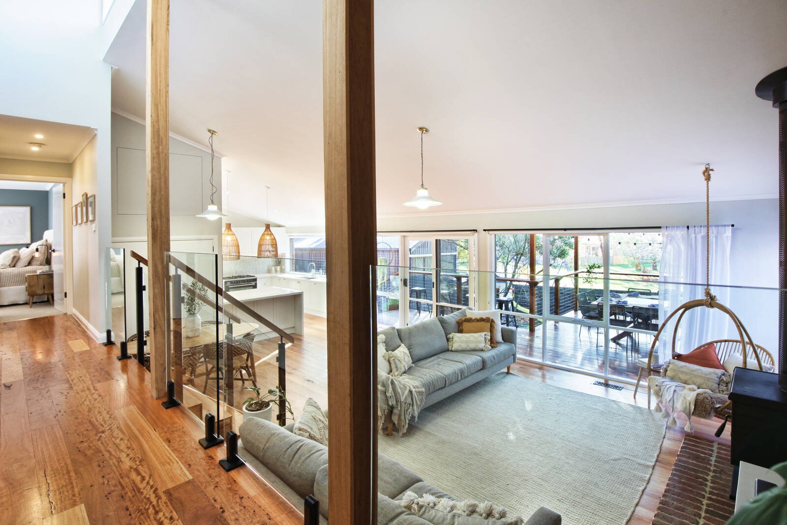 Real Estate and Property in 10 Maureen Place, Woodend, VIC