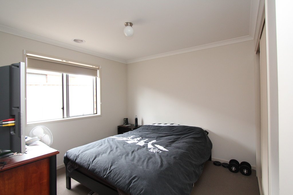 10 Maurie Paull Court MOUNT CLEAR 9