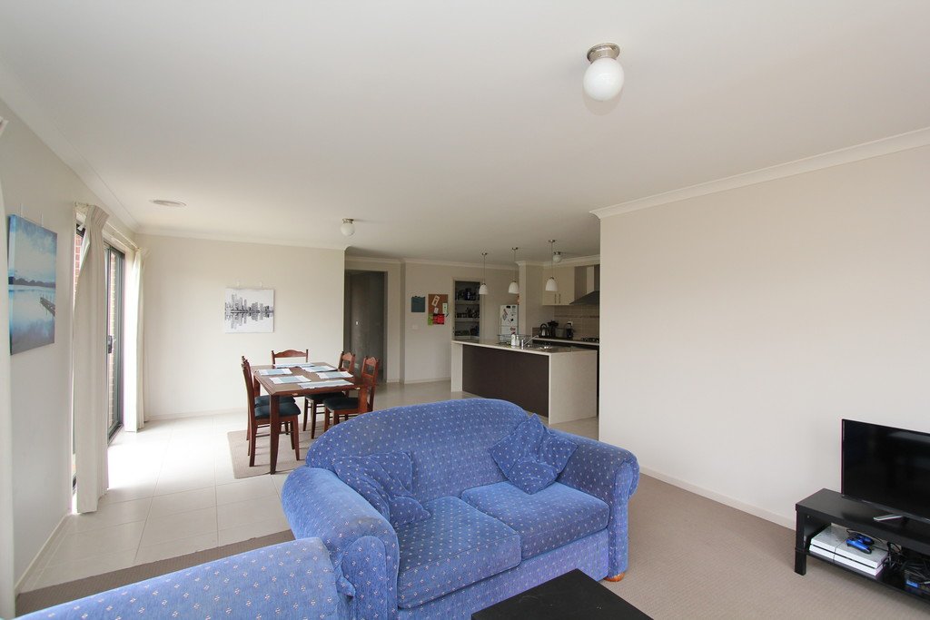 10 Maurie Paull Court MOUNT CLEAR 4