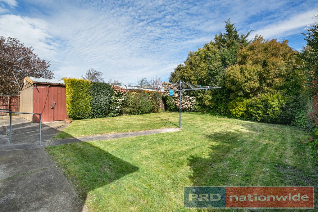 10 Maxlyn Avenue BALLARAT EAST 8