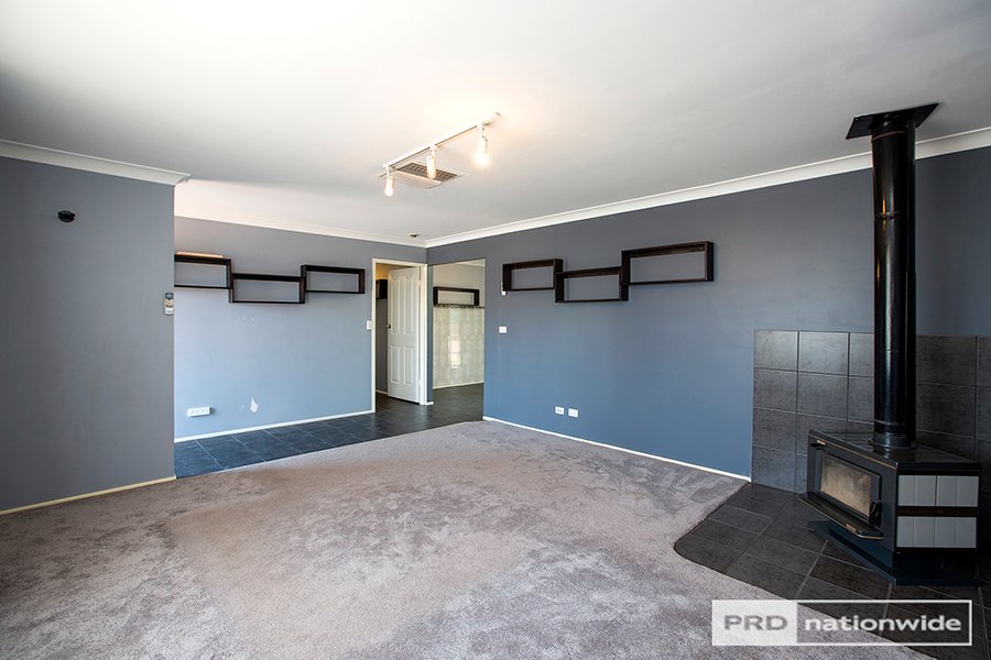 10 Maxwell Street TAMWORTH 3