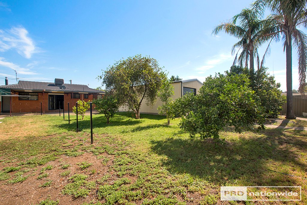 10 Maxwell Street TAMWORTH 8