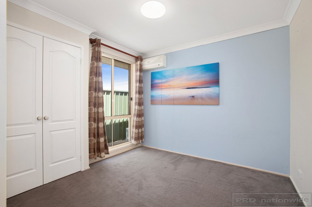 10 Maybush Avenue THORNTON 18