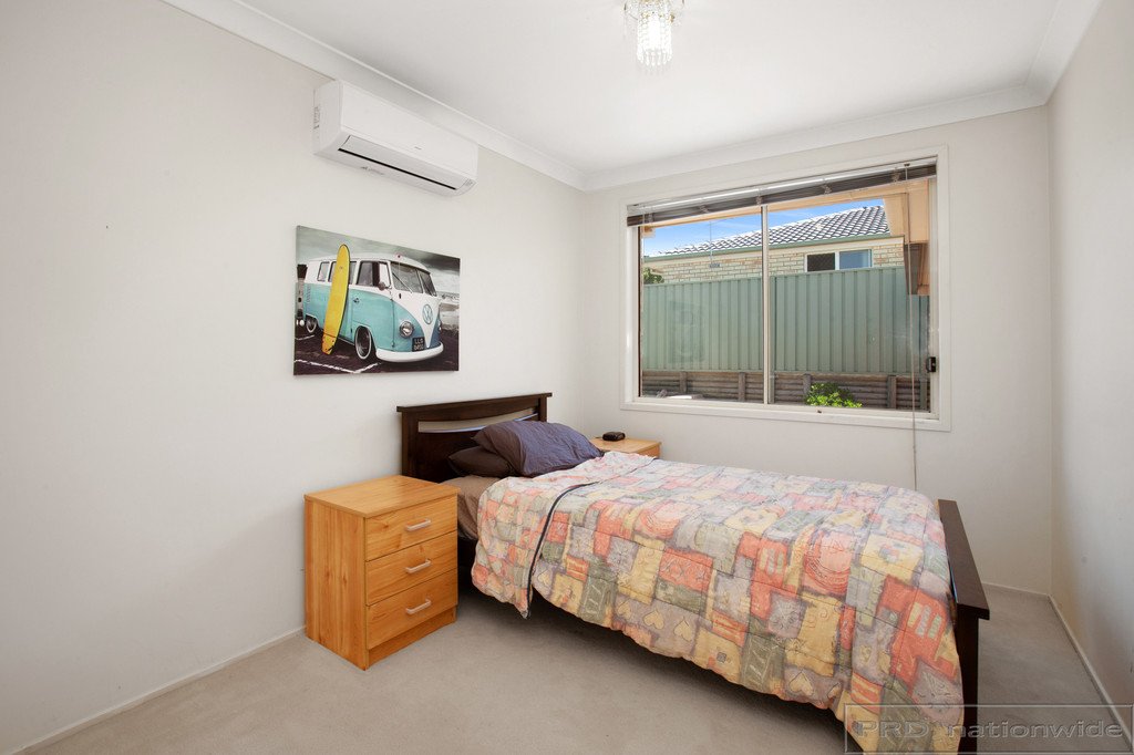 10 Maybush Avenue THORNTON 19