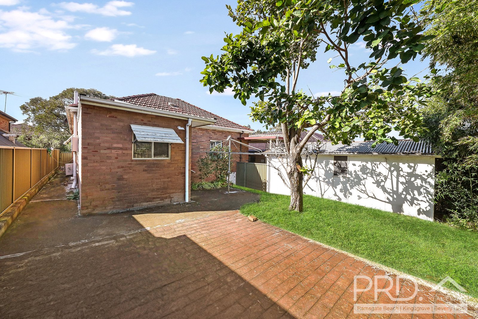 10 Mayfair Crescent BEVERLY HILLS 9