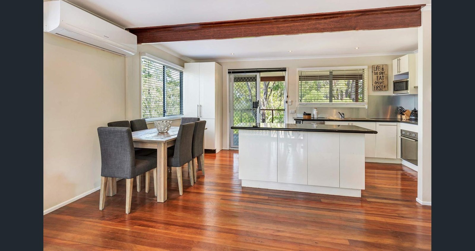 10 McCowan Street ASHMORE 5