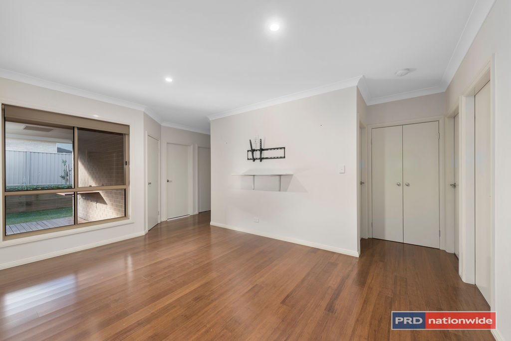 10 McEntyre Street COFFS HARBOUR 10