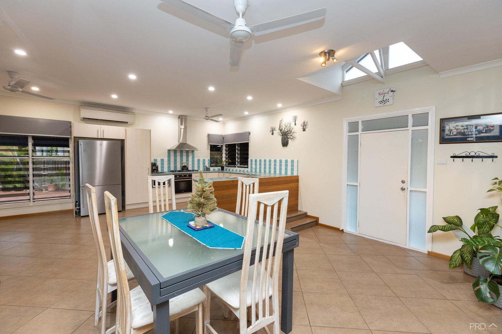 10 McKenzie Road CABLE BEACH 18