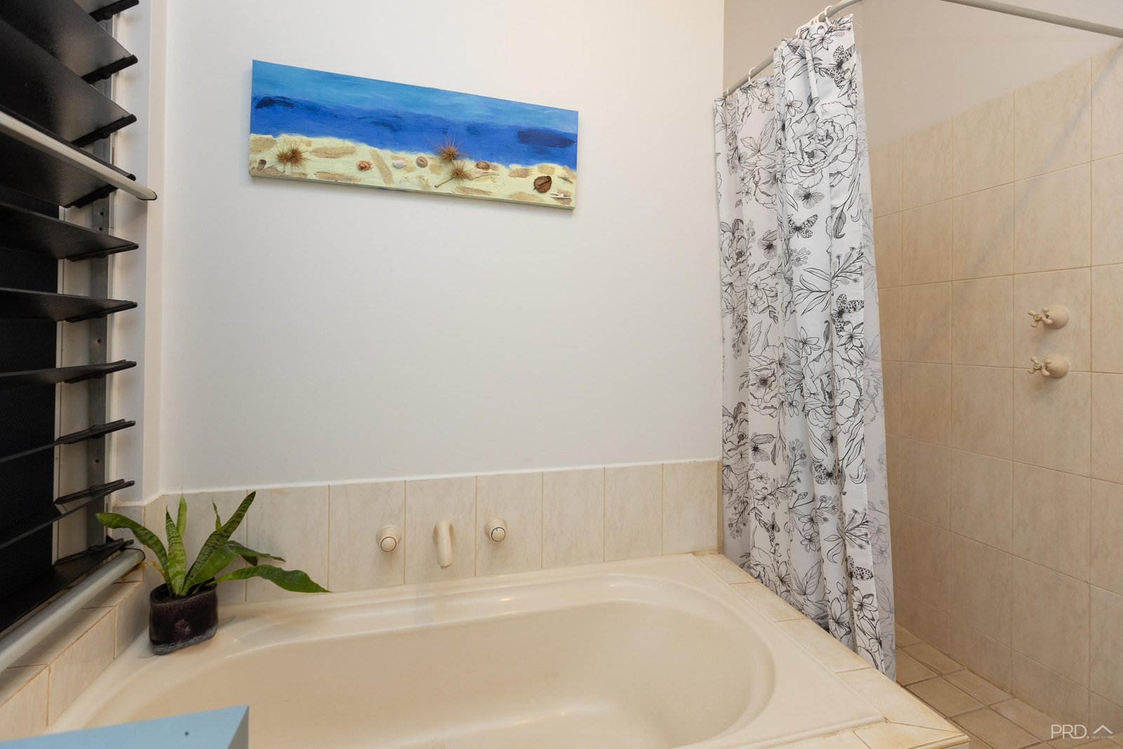 10 McKenzie Road CABLE BEACH 22