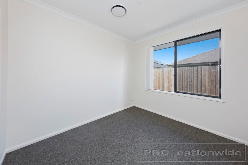 10 McNamara Street THORNTON 11