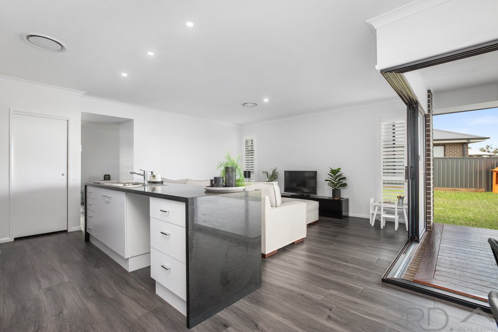 10 Medlar Circuit GILLIESTON HEIGHTS 8