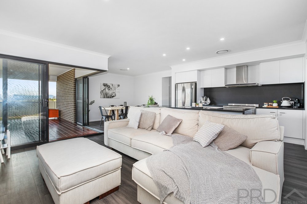 10 Medlar Circuit GILLIESTON HEIGHTS 9