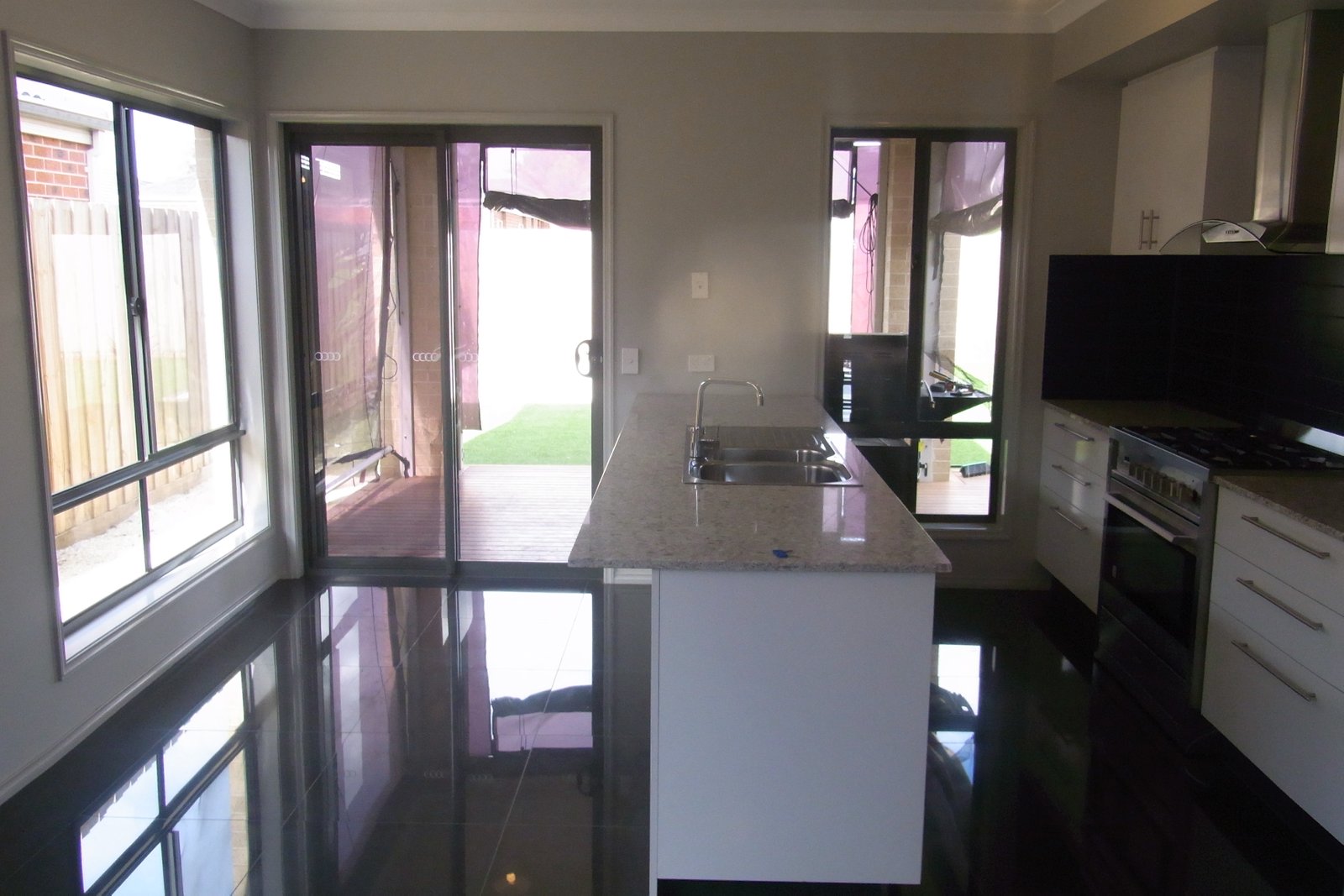Gallery: 10 Melanic Street