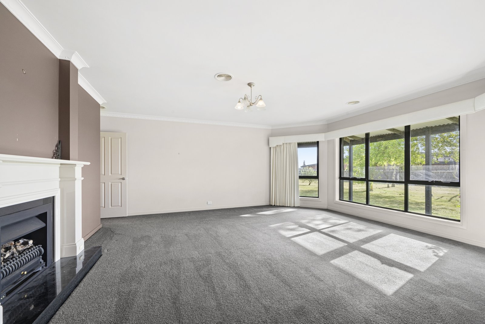Gallery: 10 Mia Street