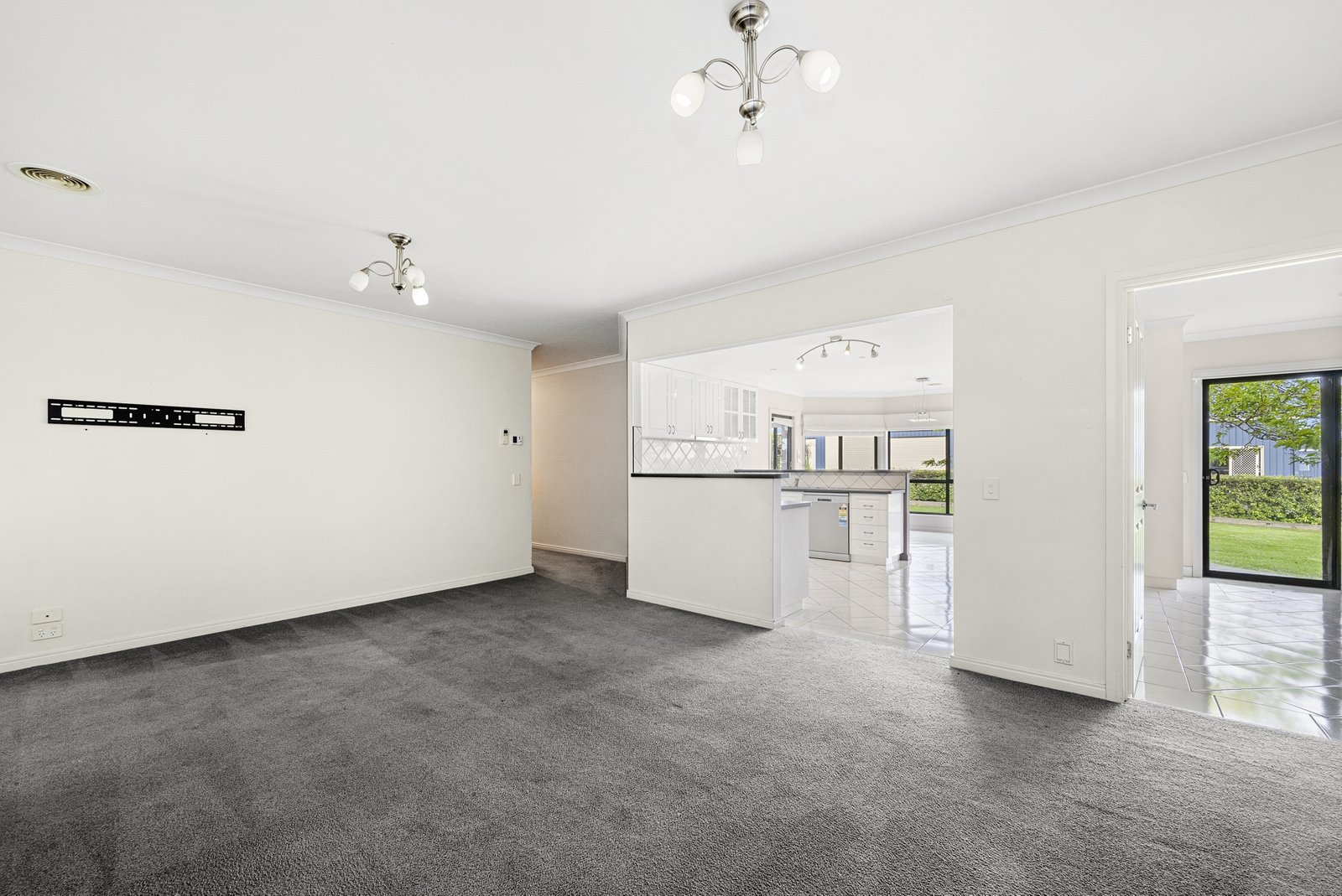 Gallery: 10 Mia Street