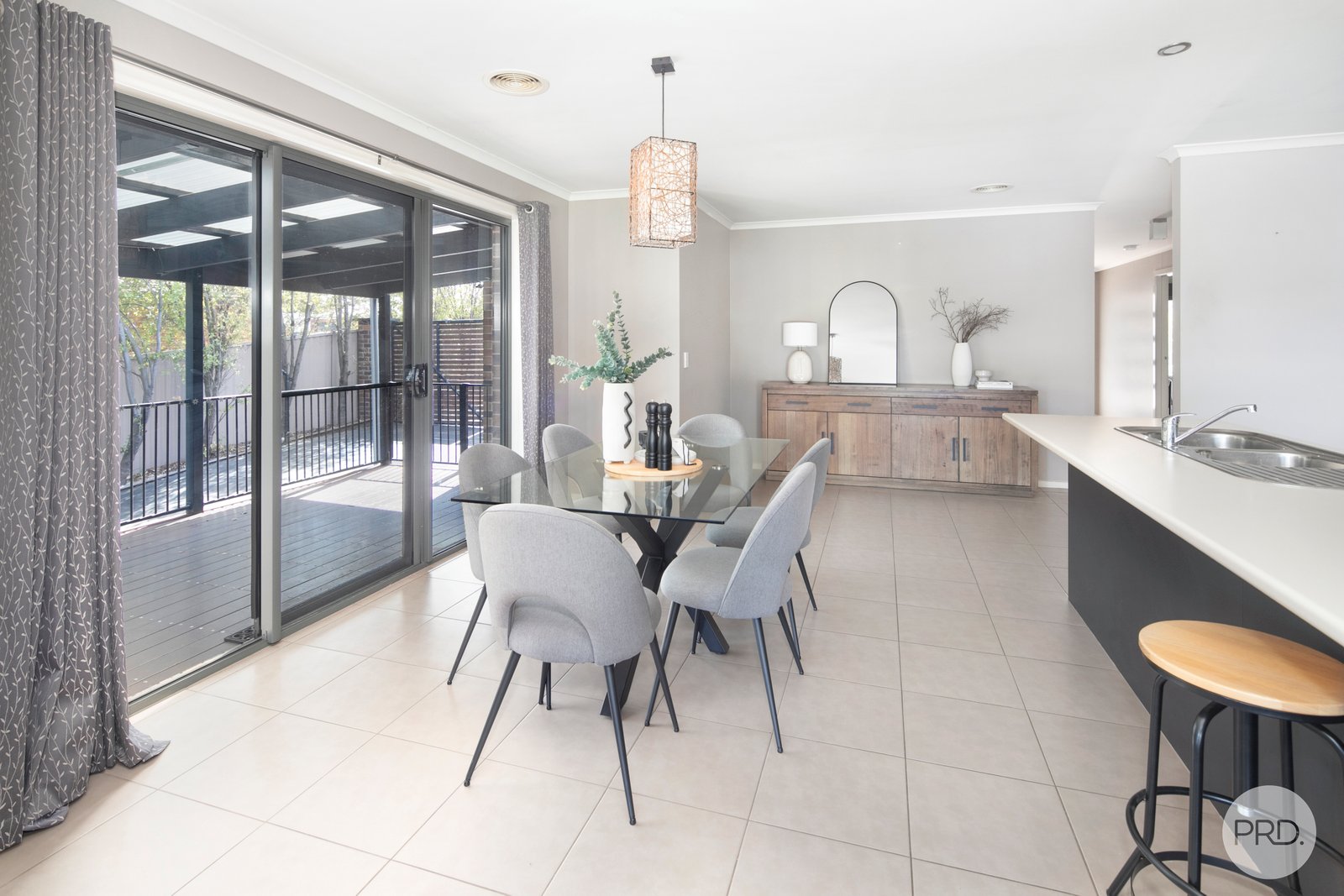 10 Middlin Street BROWN HILL 4