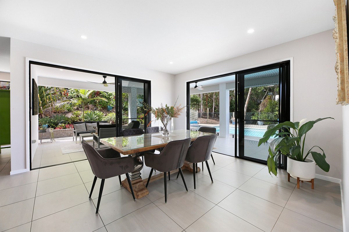 10 Mieke Court Burleigh Heads 12