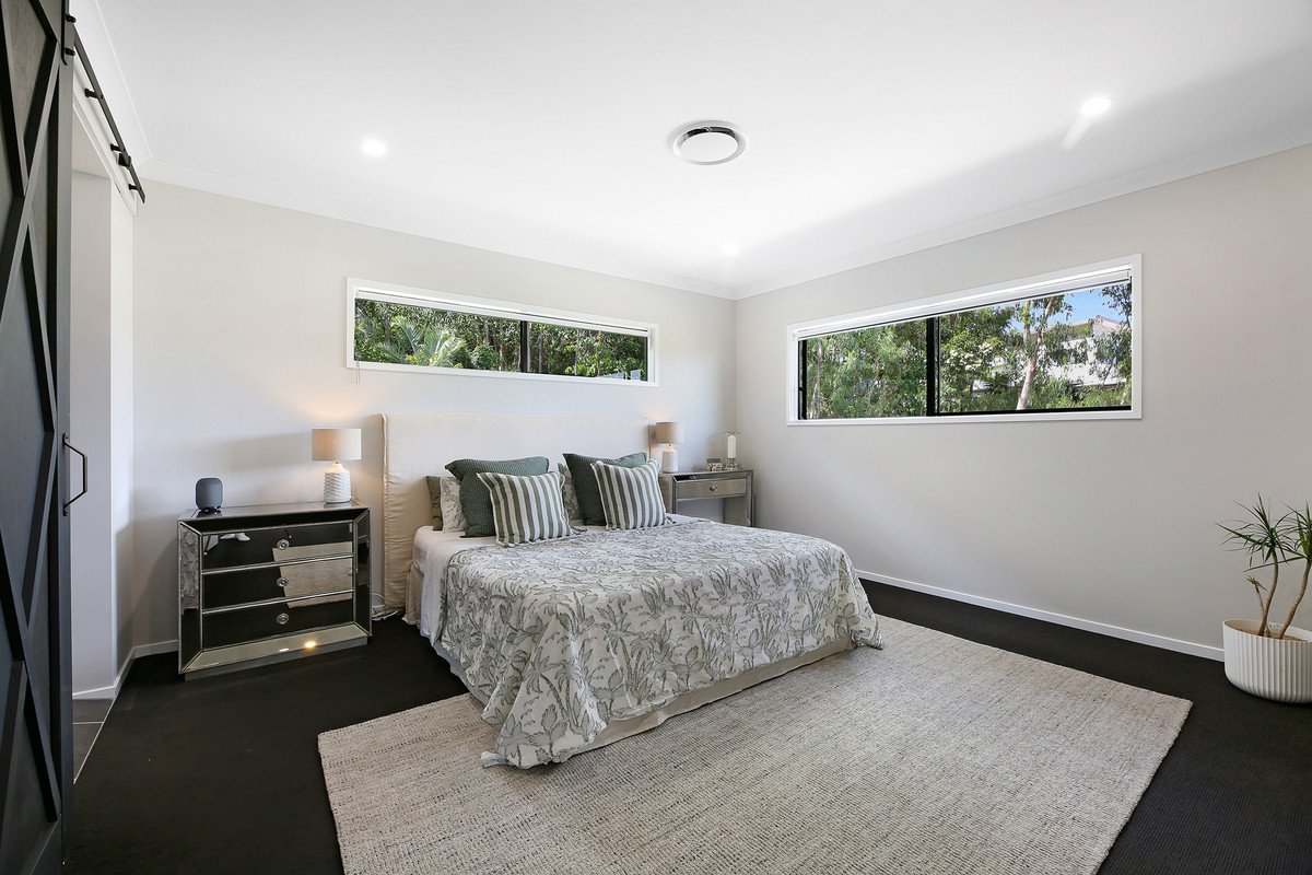10 Mieke Court Burleigh Heads 15