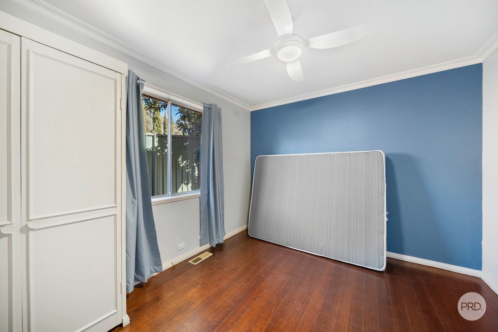 10 Milton Avenue, SPRING GULLY VIC 3550