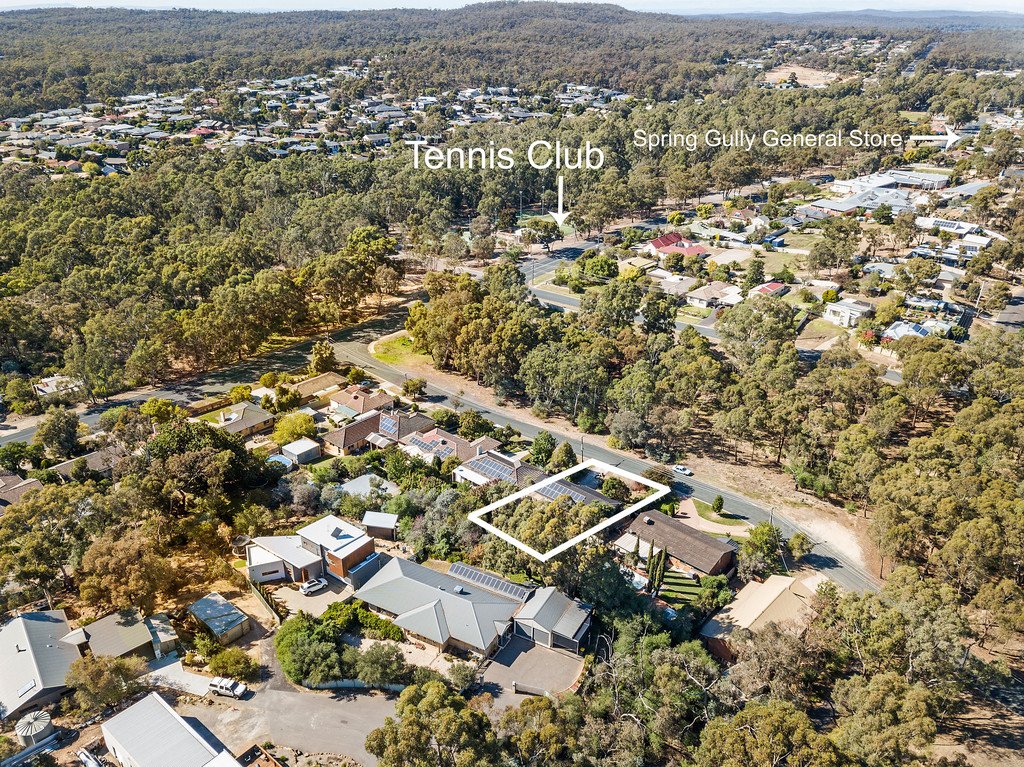 10 Milton Avenue SPRING GULLY 12