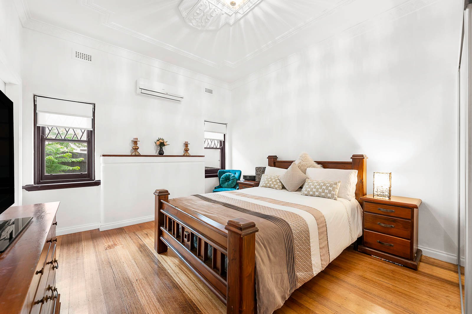 Real Estate and Property in 10 Milton Parade, Malvern, VIC