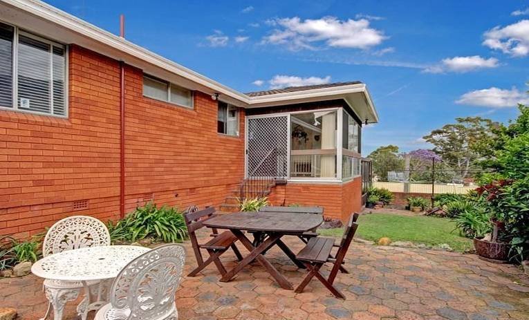 10 Mimosa Street OATLEY 4