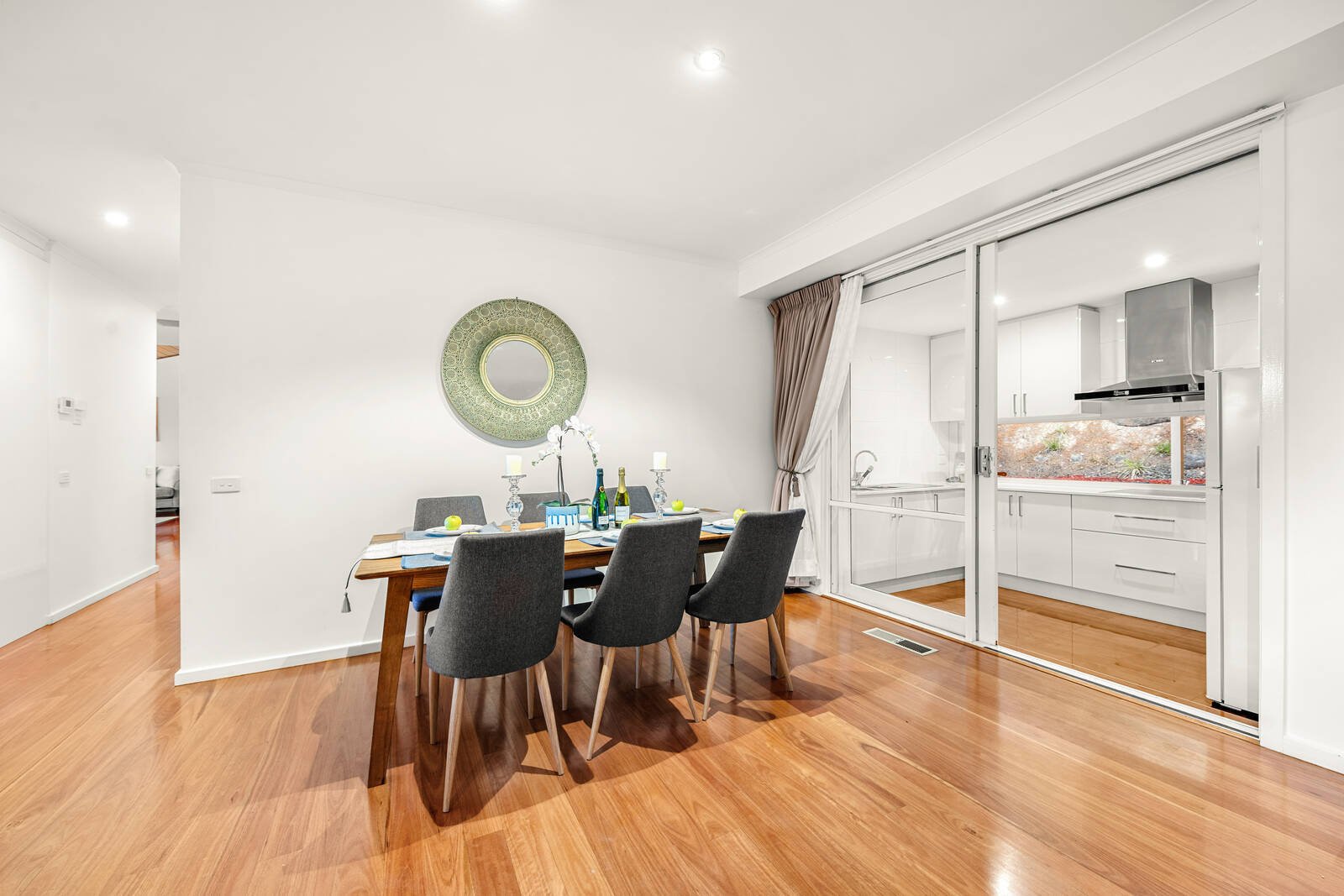 Real Estate and Property in 10 Mirabella Court, Warrandyte, VIC