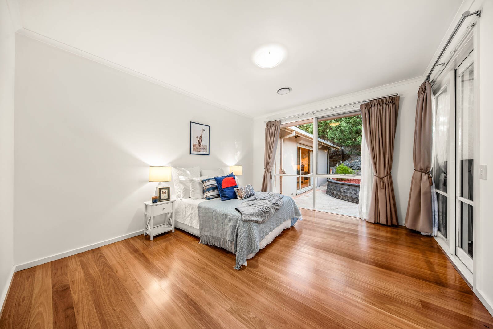 Real Estate and Property in 10 Mirabella Court, Warrandyte, VIC