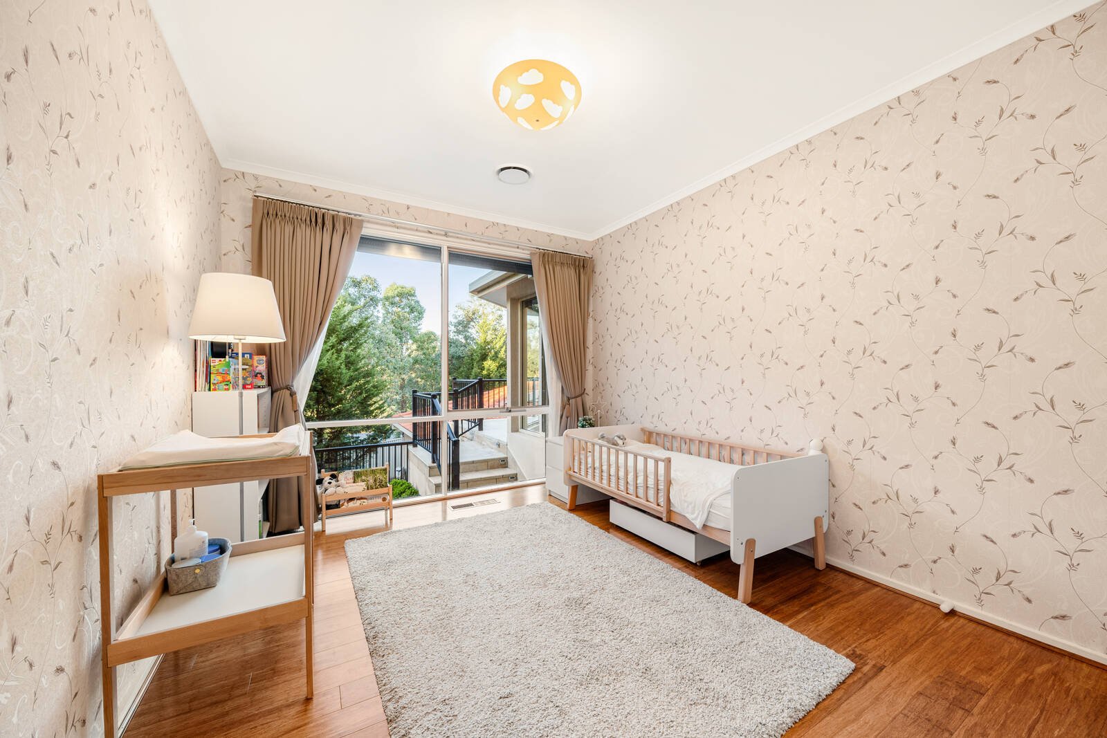 Real Estate and Property in 10 Mirabella Court, Warrandyte, VIC