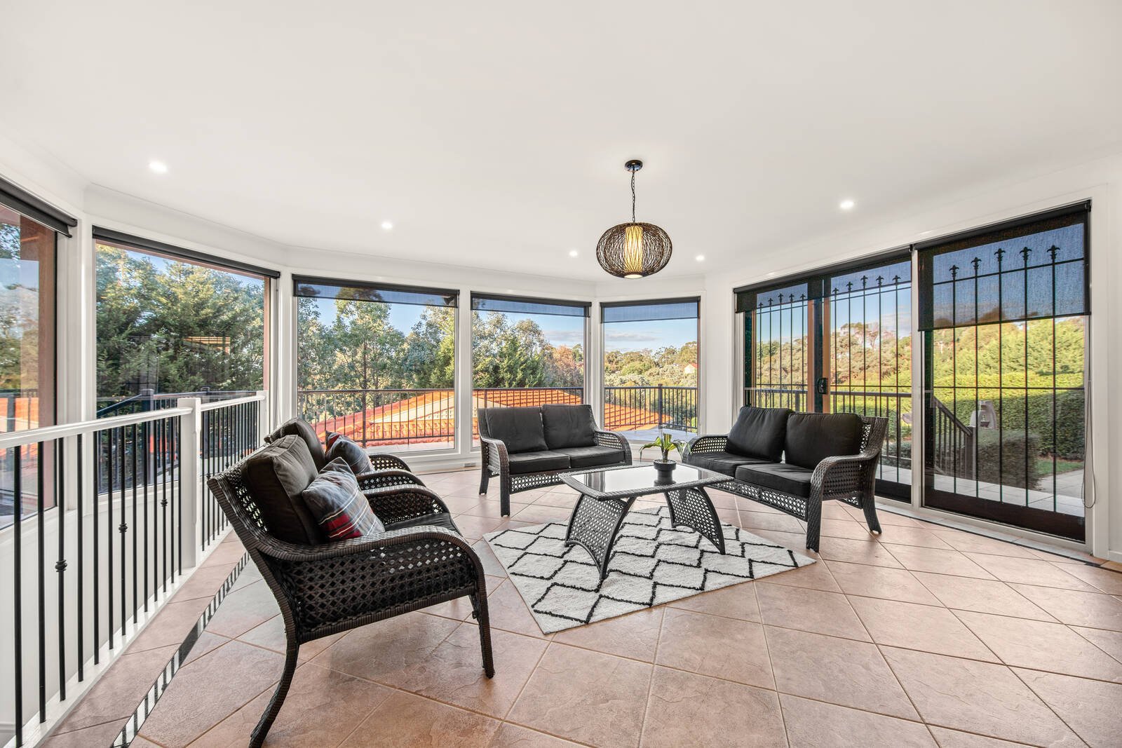 Real Estate and Property in 10 Mirabella Court, Warrandyte, VIC