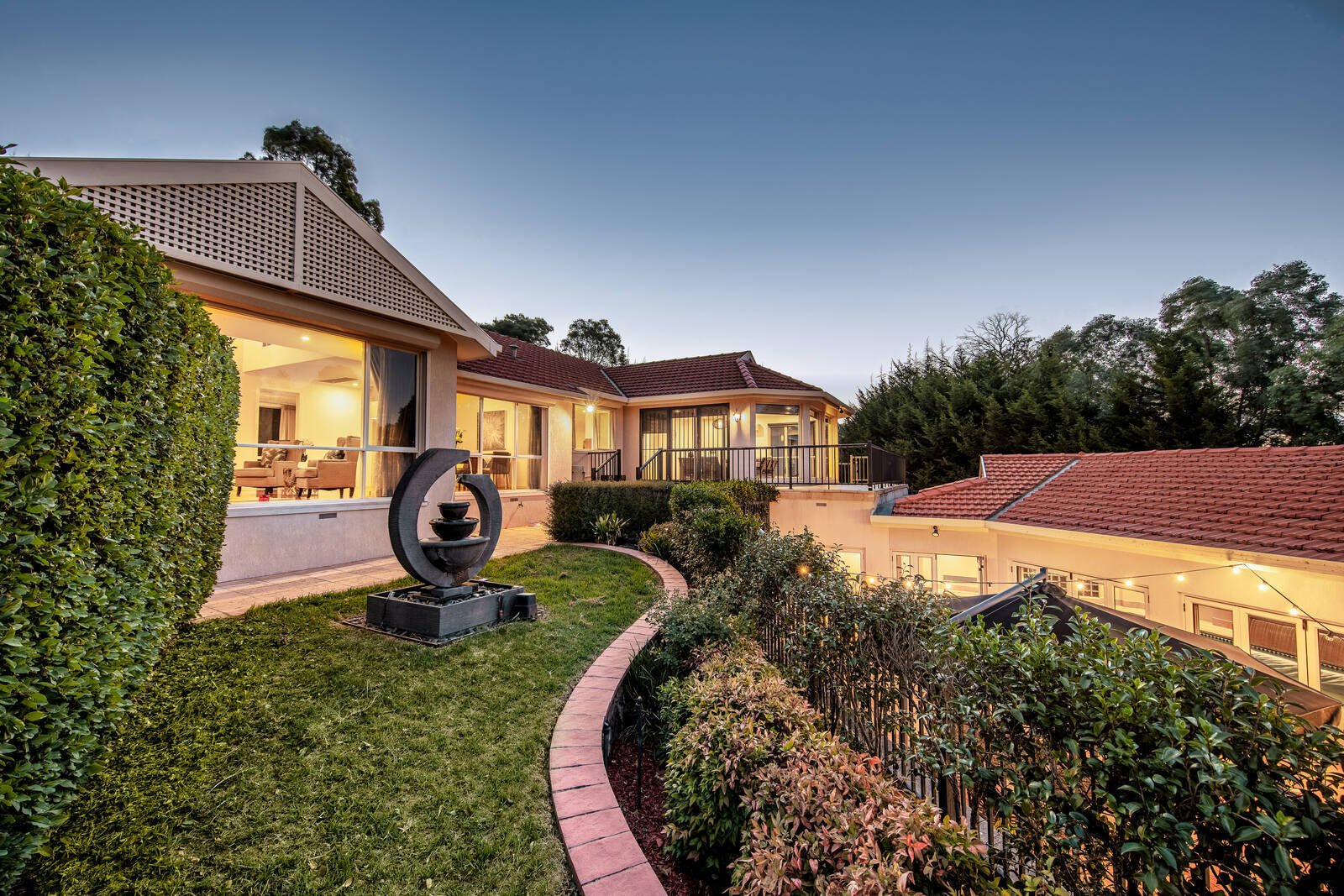 Real Estate and Property in 10 Mirabella Court, Warrandyte, VIC