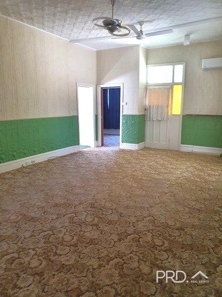 10 Mitchell Street OUYEN 2