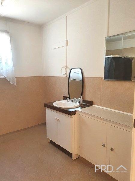 10 Mitchell Street OUYEN 8