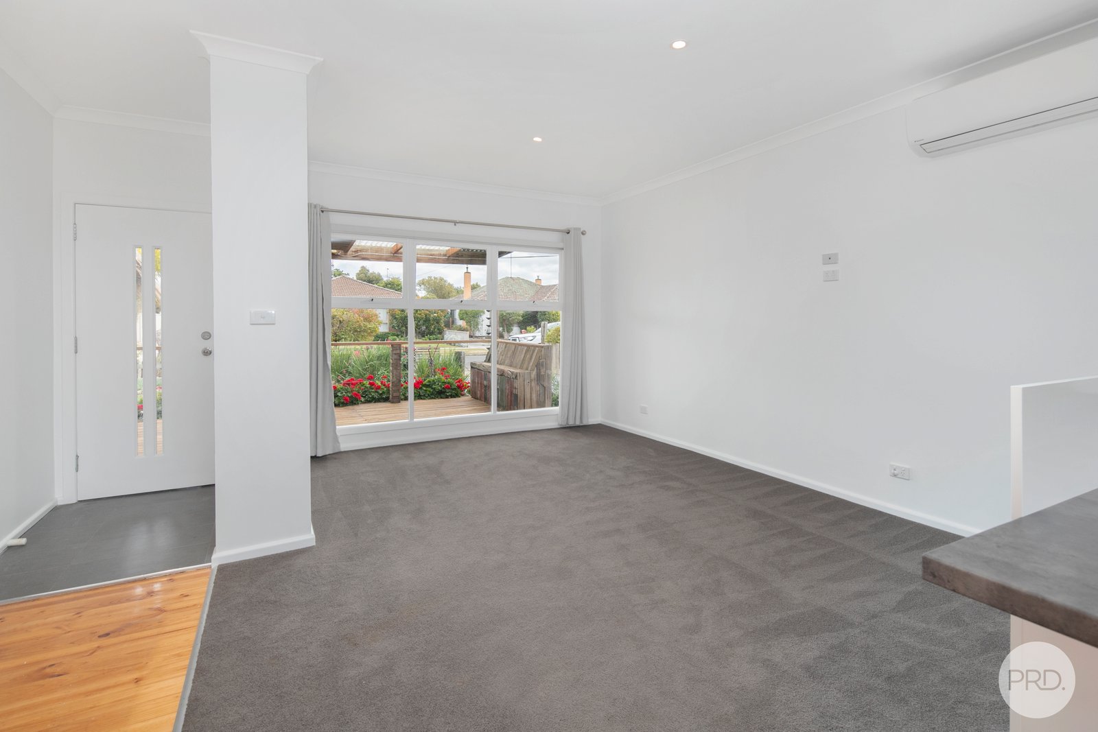 10 Molbray Street WENDOUREE 2