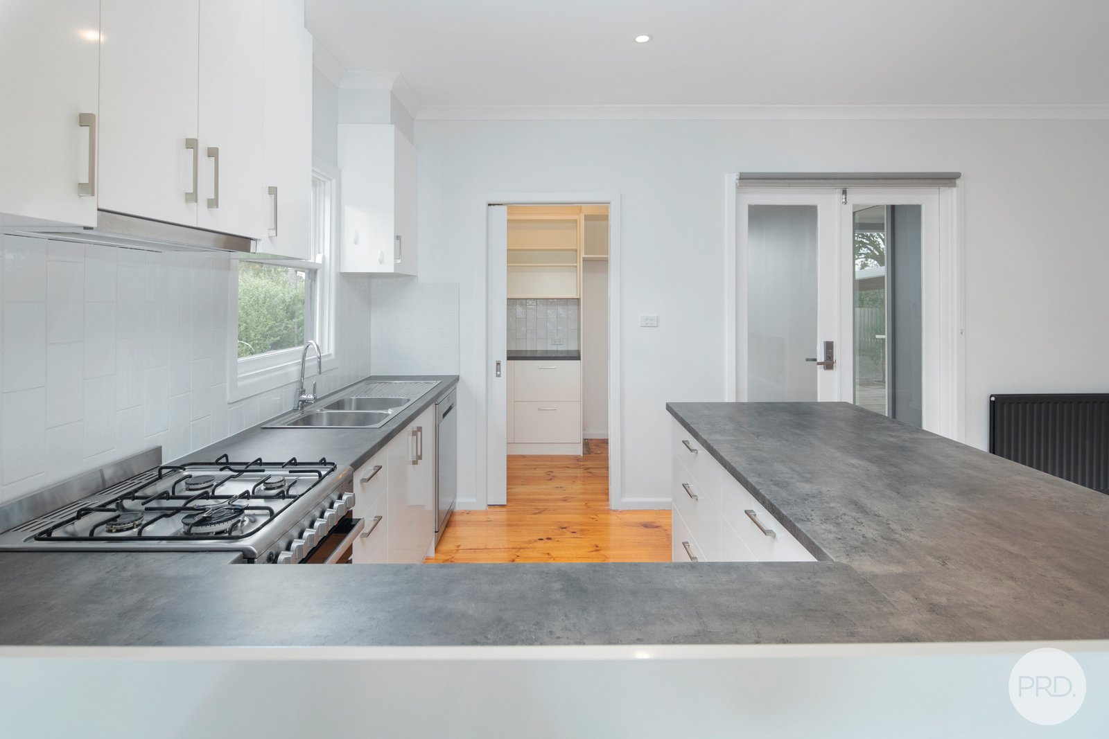 10 Molbray Street WENDOUREE 4